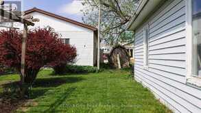 236 2ND AVENUE S | Chesley Ontario | Slide Image Fourteen