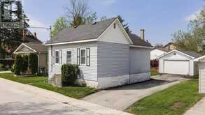 236 2ND AVENUE S | Chesley Ontario | Slide Image One