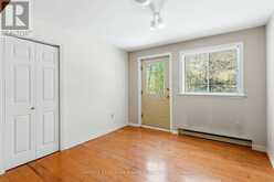 117 RIVERSIDE DRIVE E | Haliburton Ontario | Slide Image Thirty-two