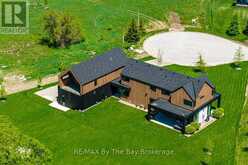 18 RAINTREE COURT | Collingwood Ontario | Slide Image Forty-six