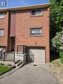 16 - 201 SILVERCREEK PARKWAY N | Guelph Ontario | Slide Image One