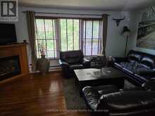 16 - 201 SILVERCREEK PARKWAY N | Guelph Ontario | Slide Image Nine