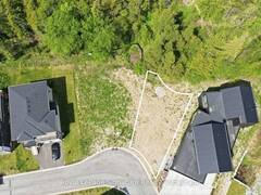 118 SEBASTIAN STREET The Blue Mountains Ontario, N0H 1J0