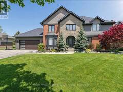 8 STONEFIELD DRIVE Woolwich Ontario, N0B 2V0