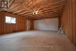 24 GLENWOOD DRIVE | Wasaga Beach Ontario | Slide Image Thirty-four