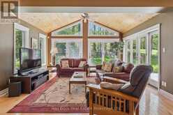24 SOUTH MUSKOKA DRIVE | Bracebridge Ontario | Slide Image Nine