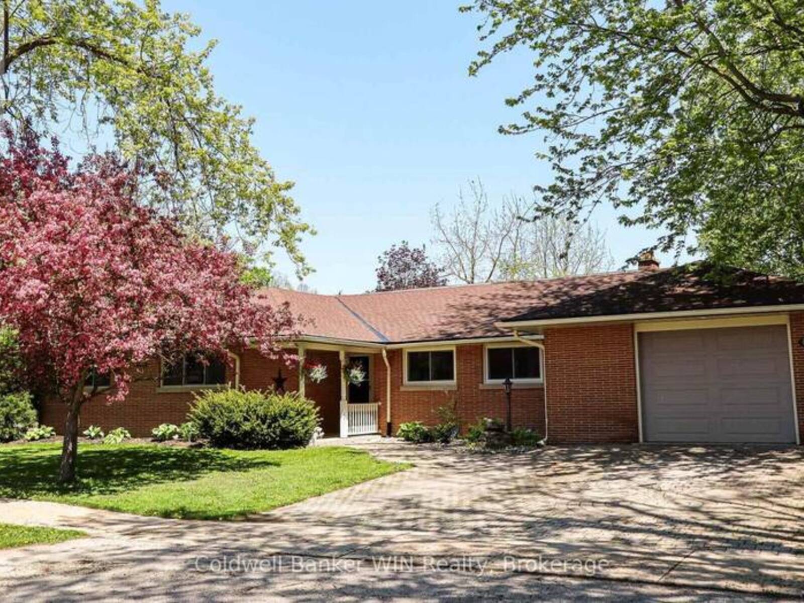 151 ISABELLA STREET E, Arthur, Ontario N0G 1A0