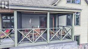 4 IS 2075 ARTHUR ISLAND, GEORGIAN BAY | Honey Harbour Ontario | Slide Image Twelve