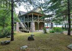 4 IS 2075 ARTHUR ISLAND, GEORGIAN BAY | Honey Harbour Ontario | Slide Image Thirteen