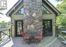 4 IS 2075 ARTHUR ISLAND, GEORGIAN BAY | Honey Harbour Ontario | Slide Image Twenty-one