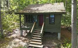 4 IS 2075 ARTHUR ISLAND, GEORGIAN BAY | Honey Harbour Ontario | Slide Image Forty