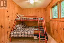 4 IS 2075 ARTHUR ISLAND, GEORGIAN BAY | Honey Harbour Ontario | Slide Image Forty-three