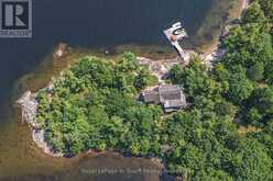 4 IS 2075 ARTHUR ISLAND, GEORGIAN BAY | Honey Harbour Ontario | Slide Image Four