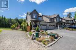 36 SPALDING CRESCENT | Huntsville Ontario | Slide Image Two