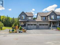 36 SPALDING CRESCENT Huntsville Ontario, P1H 1C9