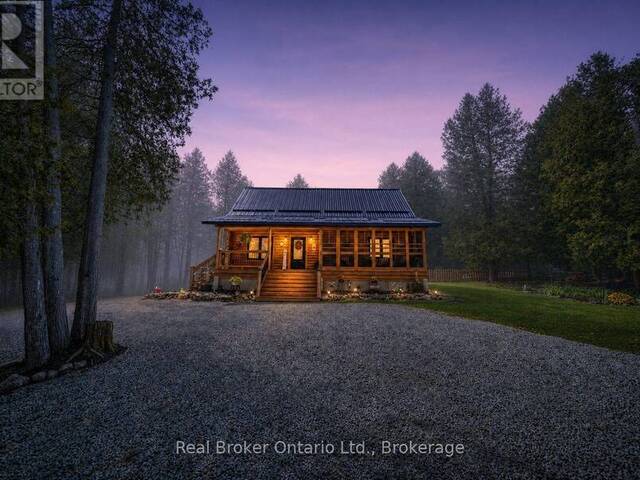 595 STOKES BAY ROAD Lion's Head Ontario, N0H 1W0 - 3 Bedrooms Home For Sale