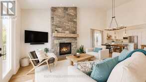 70 PLEWES DRIVE | Collingwood Ontario | Slide Image Twelve