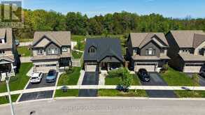 70 PLEWES DRIVE | Collingwood Ontario | Slide Image Three