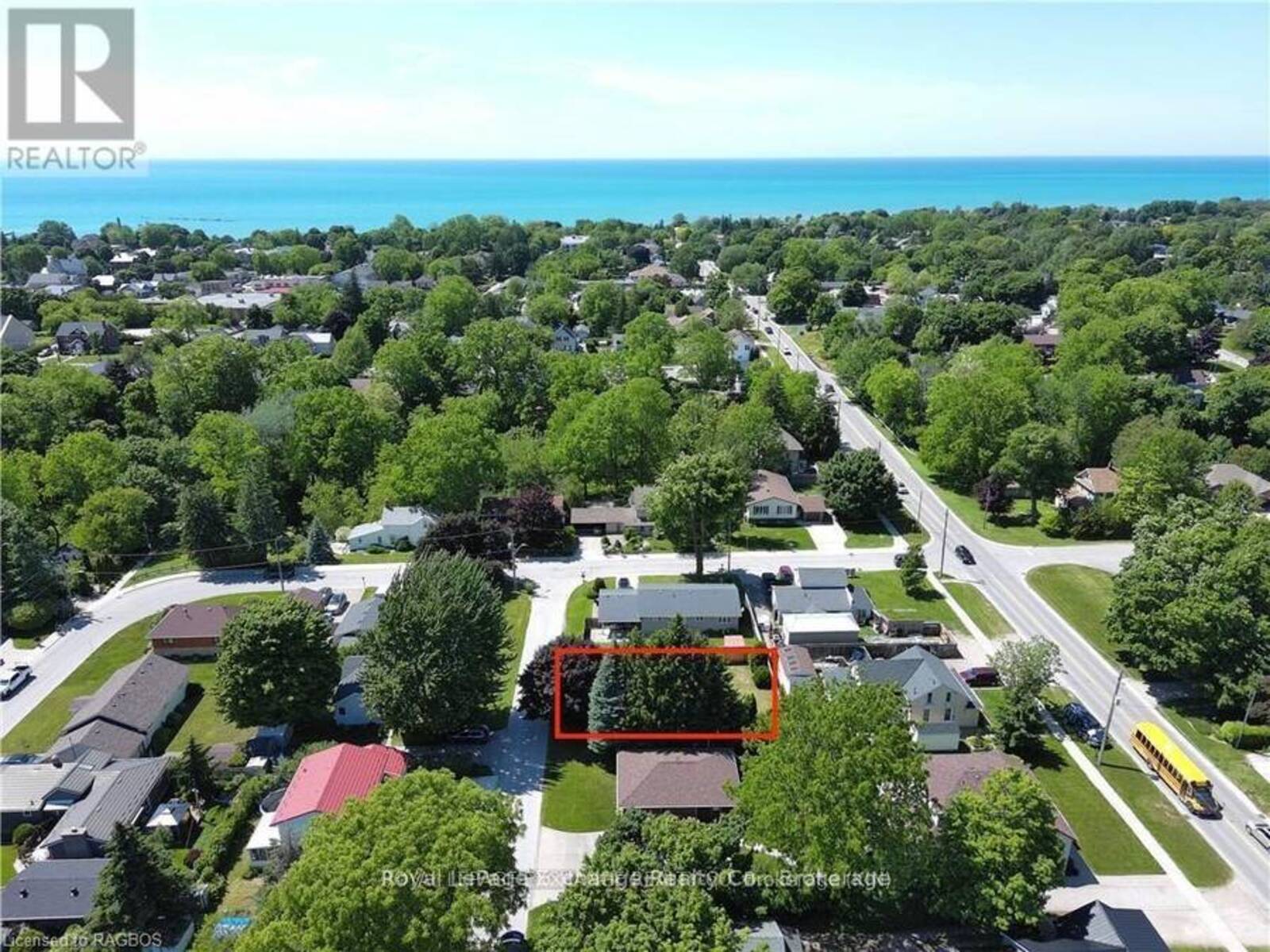 409 WALL STREET, Kincardine, Ontario N2Z 2H1