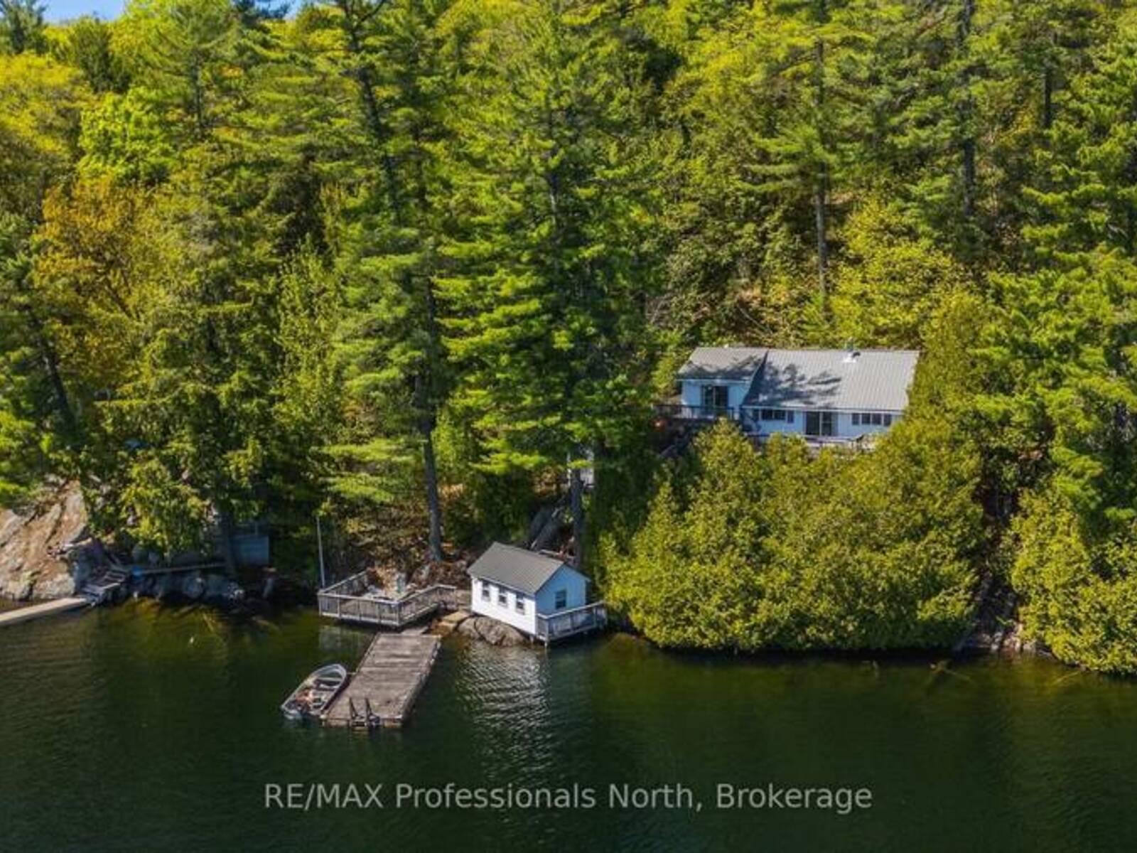 10167 LITTLE HAWK-WEST SHO, Haliburton, Ontario K0M 1S0