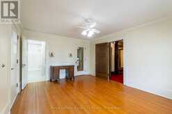 76 LONDON ROAD W | Guelph Ontario | Slide Image Thirteen