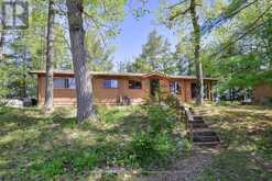 2 IS 220 SEVERN RIVER ISLAND | Port Severn Ontario | Slide Image Four