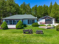 94 TAMARAC ROAD Northern Bruce Peninsula Ontario, N0H 2M0