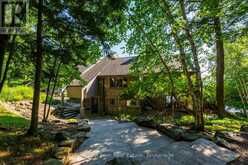 10 WYLDEWOOD ROAD | Muskoka Lakes Ontario | Slide Image Thirteen