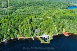 10 WYLDEWOOD ROAD | Muskoka Lakes Ontario | Slide Image Three