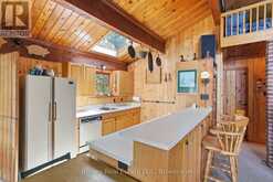 7 SR405 SHORE | Muskoka Lakes Ontario | Slide Image Eleven