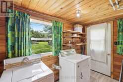 7 SR405 SHORE | Muskoka Lakes Ontario | Slide Image Twenty-four