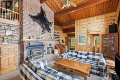 7 SR405 SHORE | Muskoka Lakes Ontario | Slide Image Nine