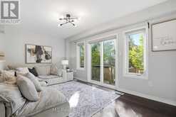 22 LAMBETH WAY | Guelph Ontario | Slide Image Ten
