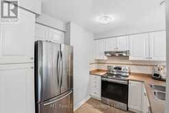 22 LAMBETH WAY | Guelph Ontario | Slide Image Twelve