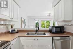 22 LAMBETH WAY | Guelph Ontario | Slide Image Fourteen