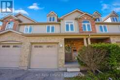 22 LAMBETH WAY | Guelph Ontario | Slide Image Two