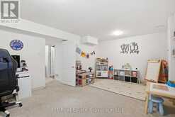 22 LAMBETH WAY | Guelph Ontario | Slide Image Thirty