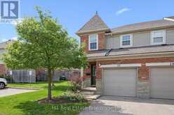 27 - 124 GOSLING GARDENS | Guelph Ontario | Slide Image Three