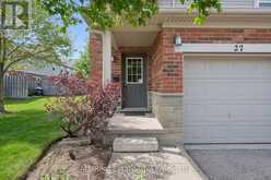 27 - 124 GOSLING GARDENS | Guelph Ontario | Slide Image Four