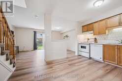 27 - 124 GOSLING GARDENS | Guelph Ontario | Slide Image Eight