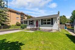 27 GREENWOOD DRIVE | Stratford Ontario | Slide Image Two