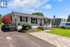 27 GREENWOOD DRIVE | Stratford Ontario | Slide Image Three