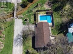 303 MARY STREET Walkerton Ontario, N0G 2V0