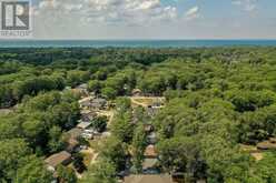 33 PARKWOOD DRIVE | Wasaga Beach Ontario | Slide Image Forty
