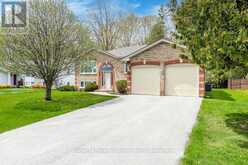 40 FAIRWAY CRESCENT | Wasaga Beach Ontario | Slide Image One
