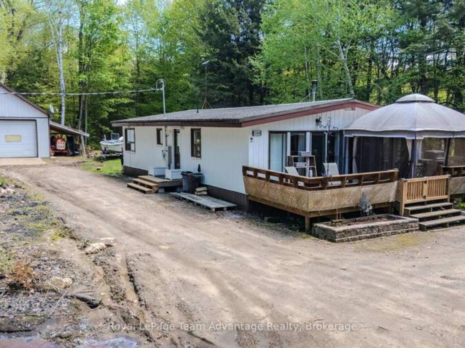 548C EAST BEAR LAKE ROAD, McMurrich/Monteith, Ontario P0A 1Y0