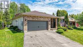 48 BRICK POND ROAD | Coldwater Ontario | Slide Image Three