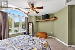 438 ROSS STREET | Lucknow Ontario | Slide Image Thirteen