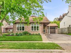 DRIVE - 43 STODDART DRIVE Aurora Ontario, L4G 2G2