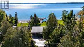 405 BALMY BEACH ROAD | Owen Sound Ontario | Slide Image Four